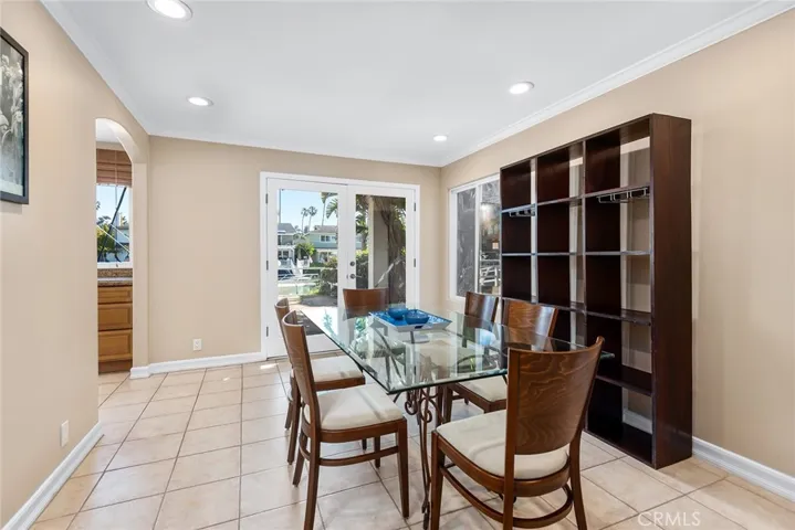 2770 Bayshore Avenue, Ventura, California 93001