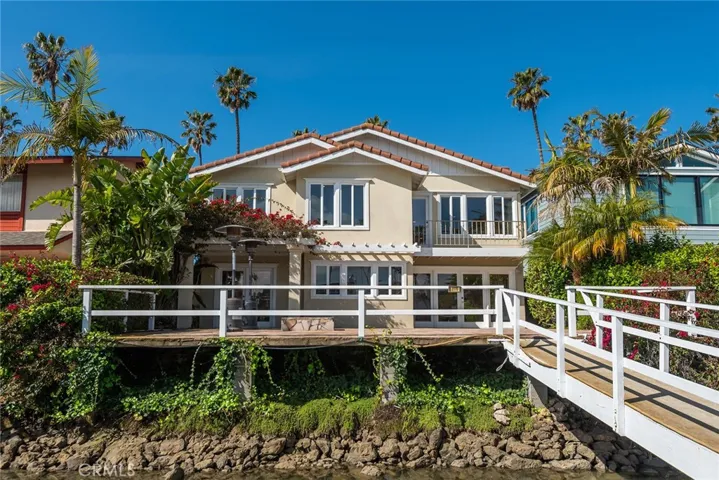 2770 Bayshore Avenue, Ventura, California 93001
