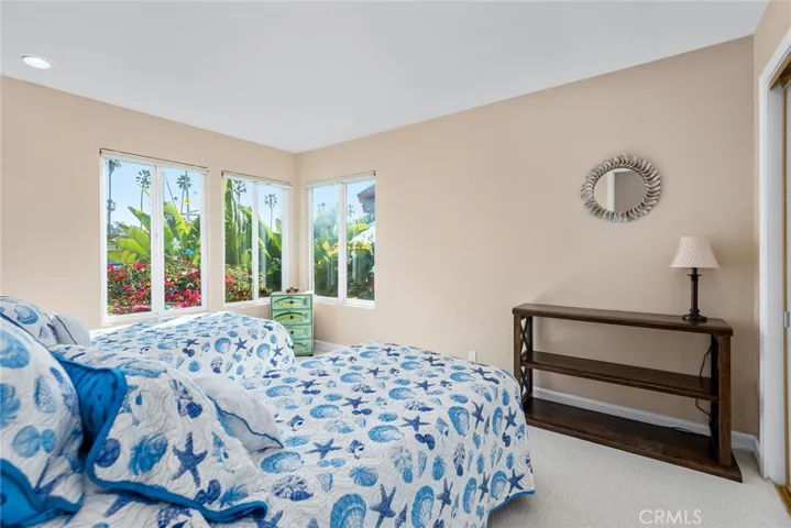 2770 Bayshore Avenue, Ventura, California 93001