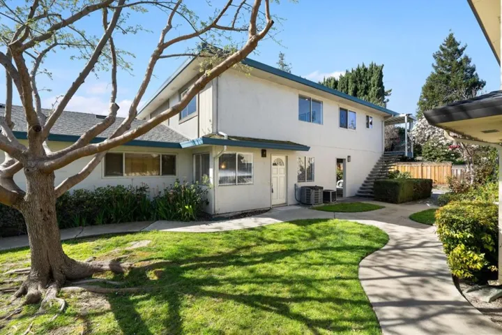 385 N 3rd Street 2, Campbell, California 95008