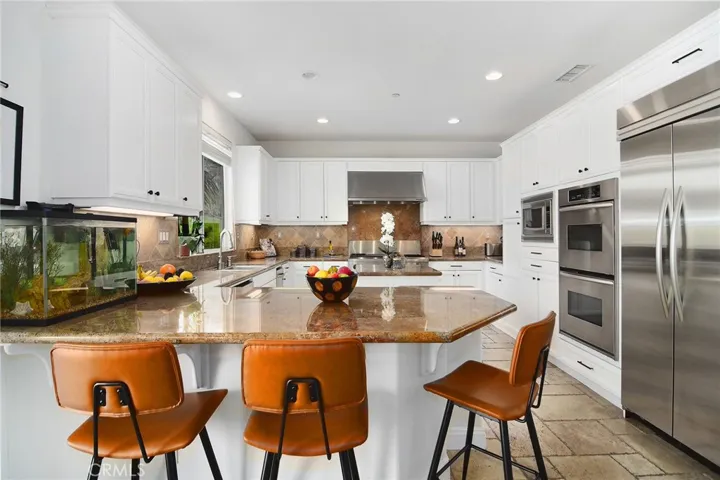 1921 Hazel Nut Court, Agoura Hills, California 91301