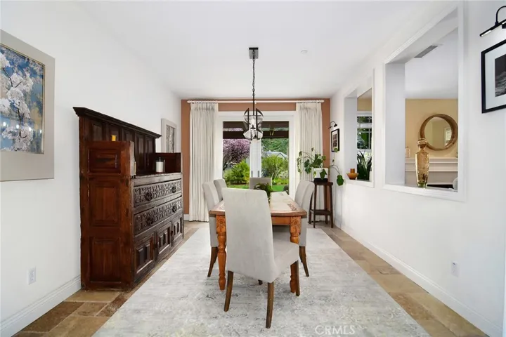 1921 Hazel Nut Court, Agoura Hills, California 91301