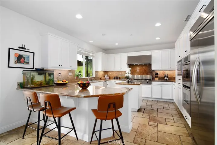 1921 Hazel Nut Court, Agoura Hills, California 91301