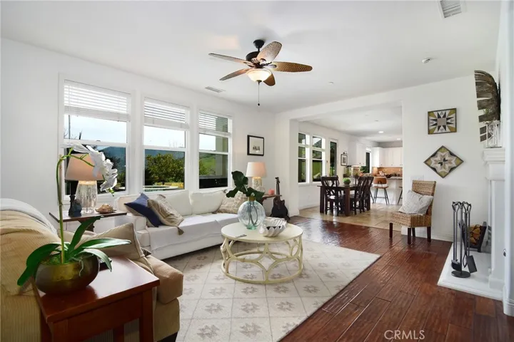 1921 Hazel Nut Court, Agoura Hills, California 91301