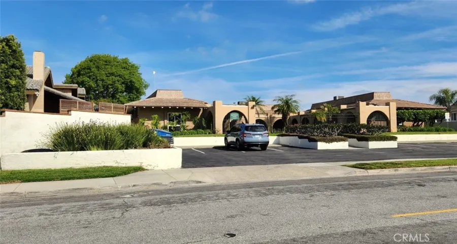 17714 San Candelo Street, Fountain Valley, California 92708