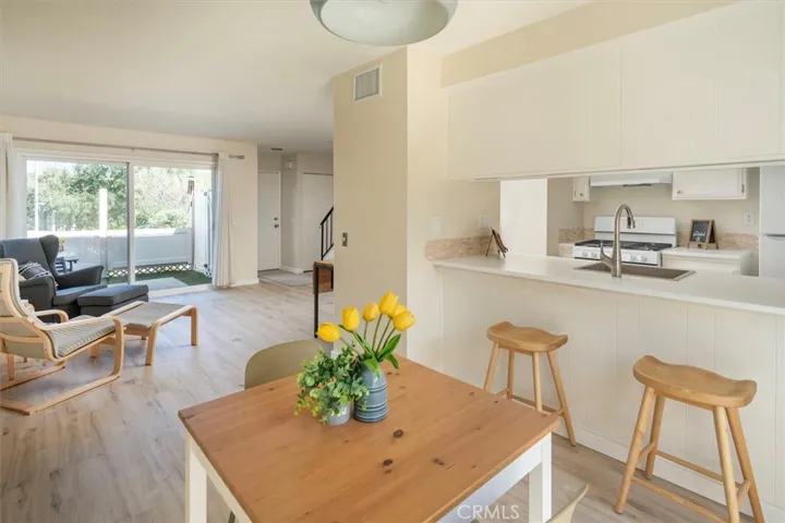 28888 Conejo View Drive, Agoura Hills, California 91301