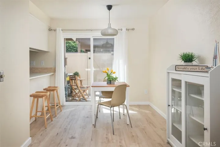 28888 Conejo View Drive, Agoura Hills, California 91301