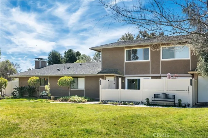 This is the front entrance with a drop down fence so you can sit there and ejoy the view or close it up and have privacy.