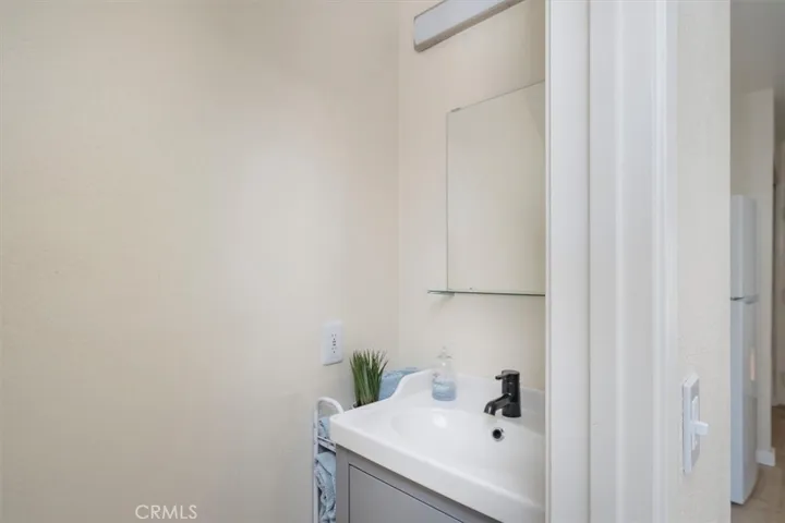 28888 Conejo View Drive, Agoura Hills, California 91301