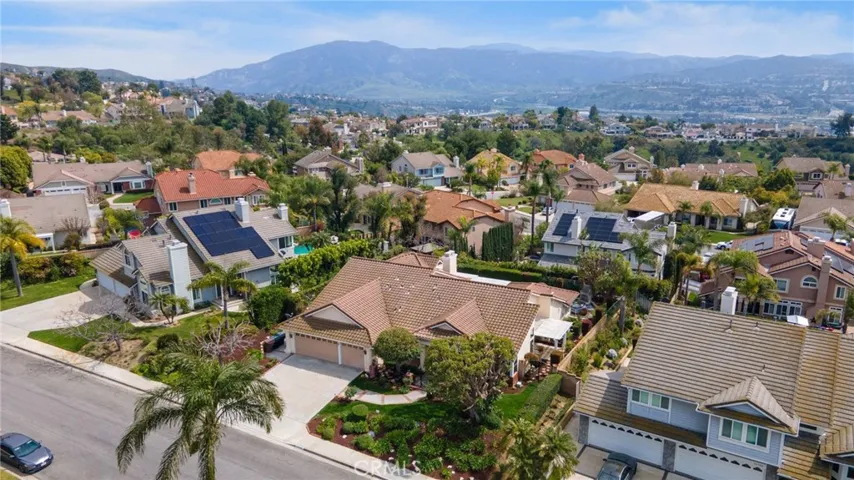 21730 Thistledown Circle, Yorba Linda, California 92887
