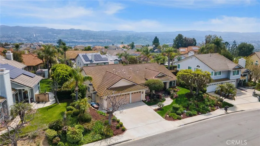 21730 Thistledown Circle, Yorba Linda, California 92887