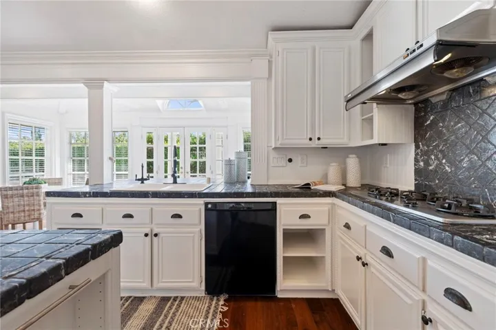 21730 Thistledown Circle, Yorba Linda, California 92887