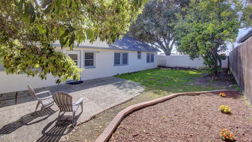 Spacious rear yard