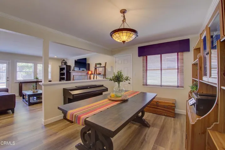 Dining Room is open to Living Room