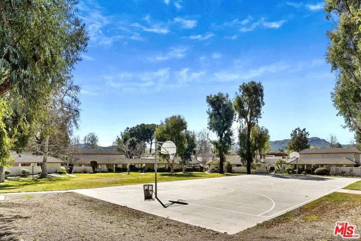 2867 Instone Court, Westlake Village, California 91361