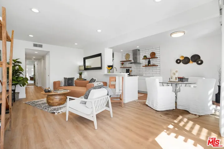 2867 Instone Court, Westlake Village, California 91361