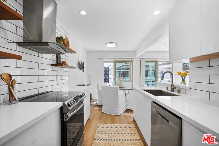 2867 Instone Court, Westlake Village, California 91361