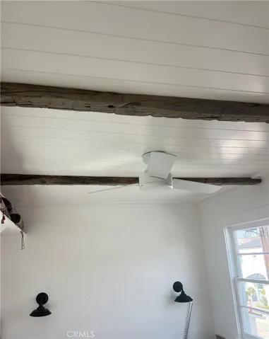 BEDROOM OR AN OFFICE
