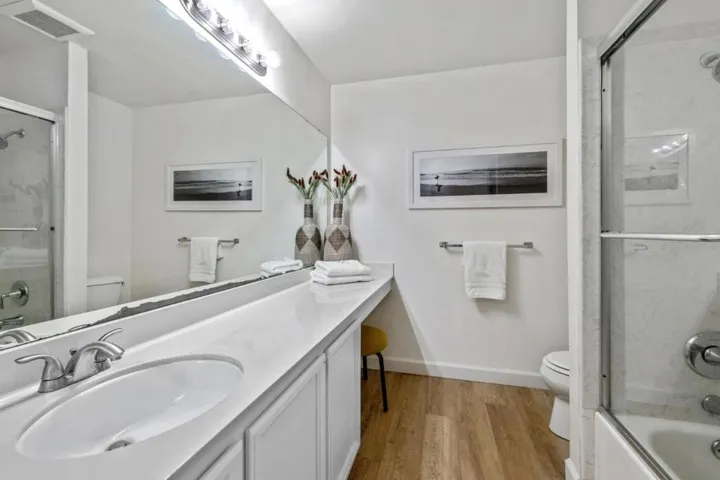 4104 Thain Way, Palo Alto, California 94306