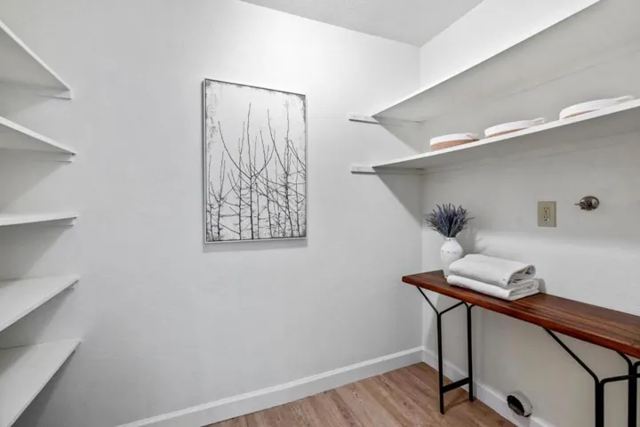 4104 Thain Way, Palo Alto, California 94306