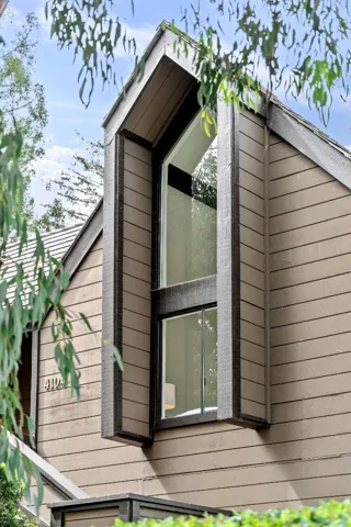 4104 Thain Way, Palo Alto, California 94306
