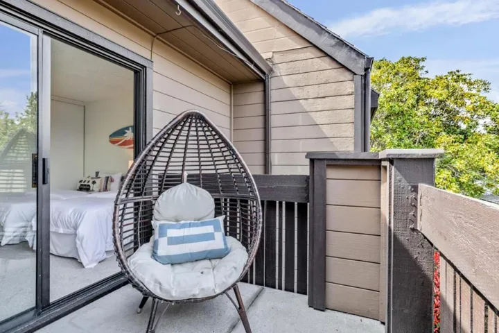 4104 Thain Way, Palo Alto, California 94306