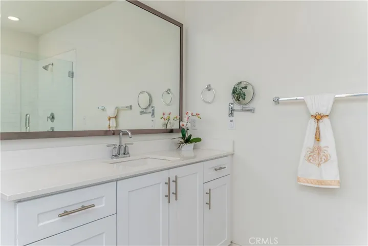 2238 N Lyon Street, Santa Ana, California 92705