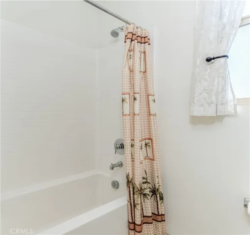2238 N Lyon Street, Santa Ana, California 92705