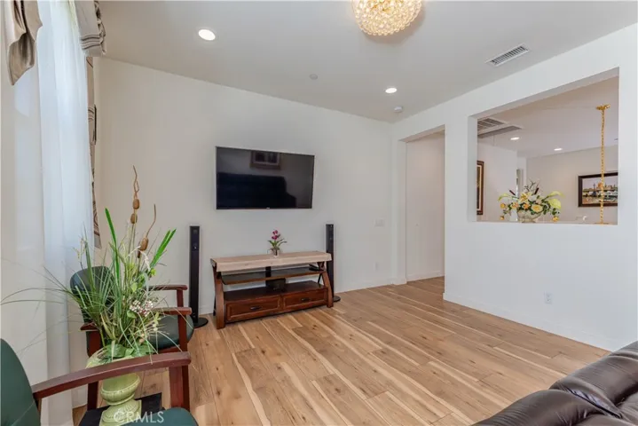 2238 N Lyon Street, Santa Ana, California 92705