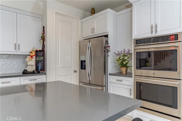 2238 N Lyon Street, Santa Ana, California 92705