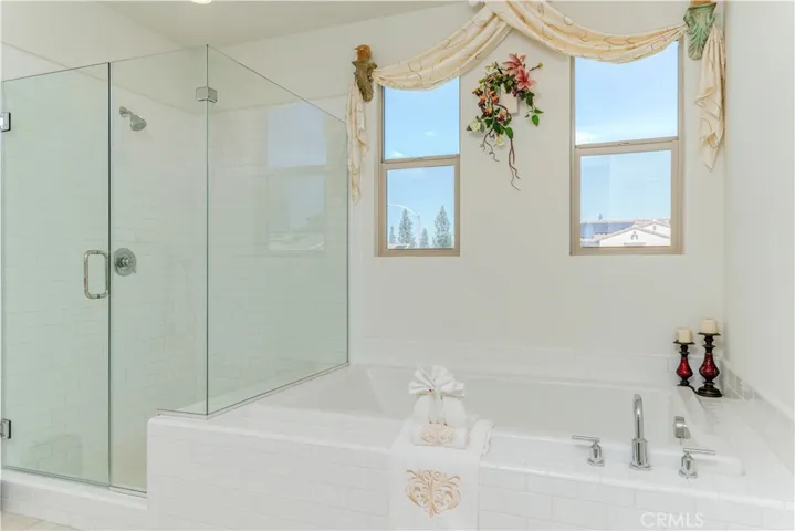 2238 N Lyon Street, Santa Ana, California 92705