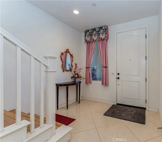 2238 N Lyon Street, Santa Ana, California 92705