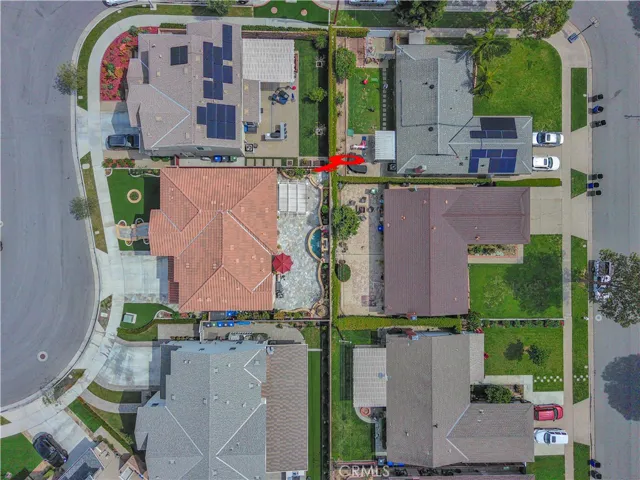 2238 N Lyon Street, Santa Ana, California 92705