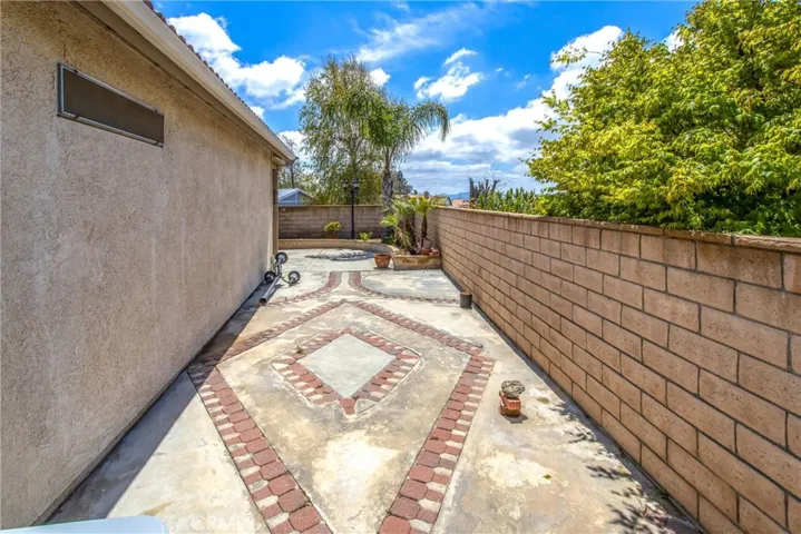 40853 Caballero Drive, Cherry Valley, California 92223