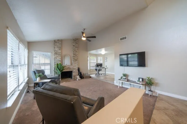 3126 Stevey Way, Lancaster, California 93536