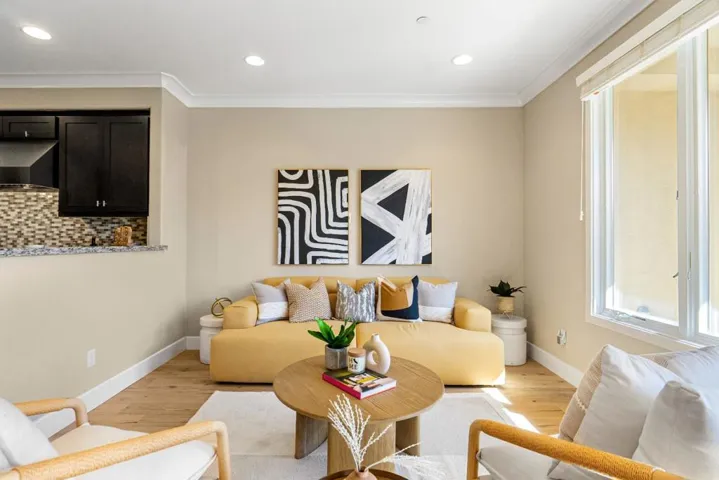 226 Summit Way, San Francisco, California 94132