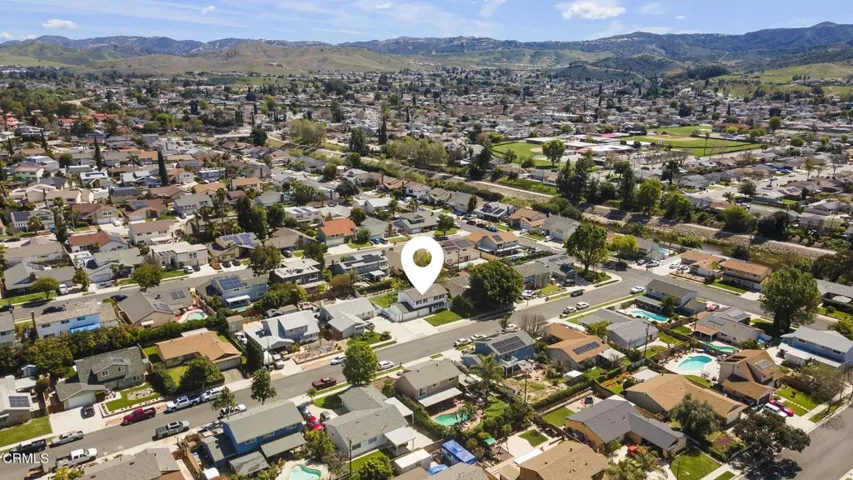 39-web-or-mls-Upmarketmedia_1536Ear-aer-