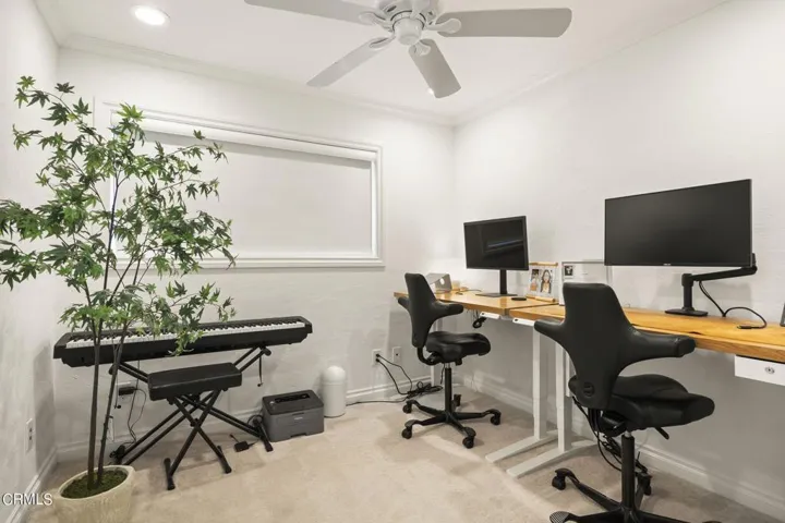 25-web-or-mls-Upmarketmedia_1536Ear-78
