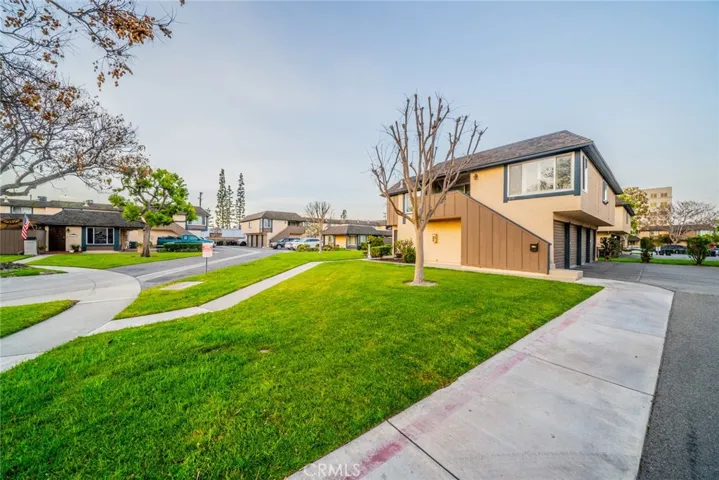1145 S Dover Circle 28q, Anaheim, California 92805