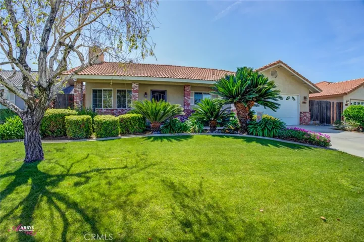 6407 Abby Rose Avenue, Bakersfield, California 93308