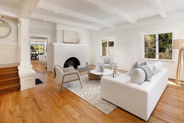 550 Kingsley Avenue, Palo Alto, California 94301