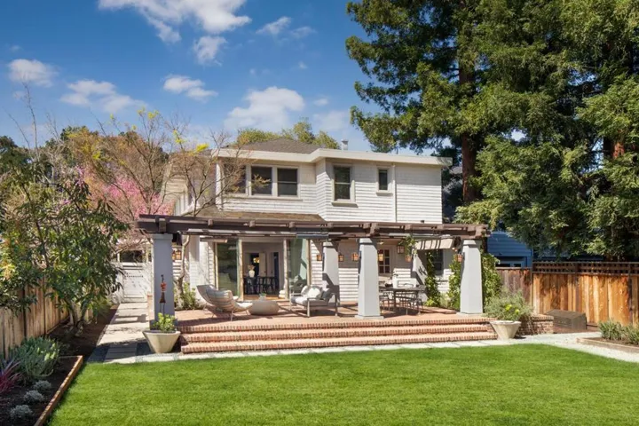 550 Kingsley Avenue, Palo Alto, California 94301