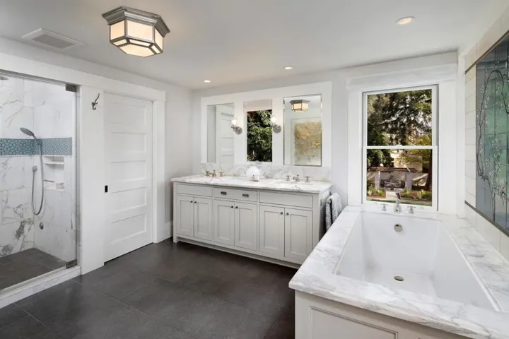 550 Kingsley Avenue, Palo Alto, California 94301