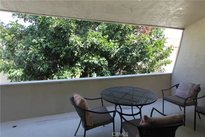 Unit C - Bedroom w/balcony