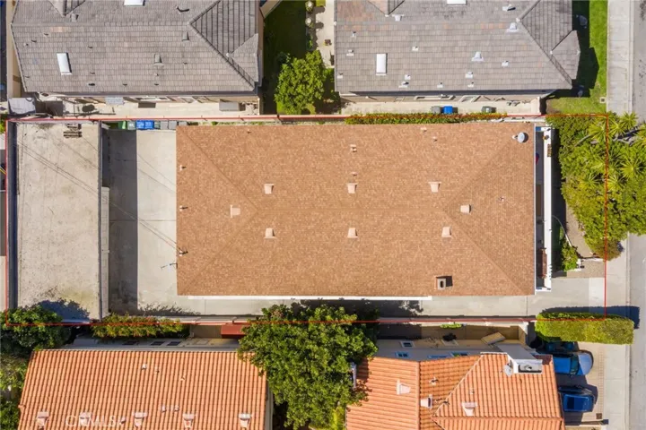 Roof was installed in 2013