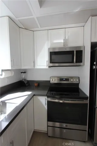 Unit C - Kitchen