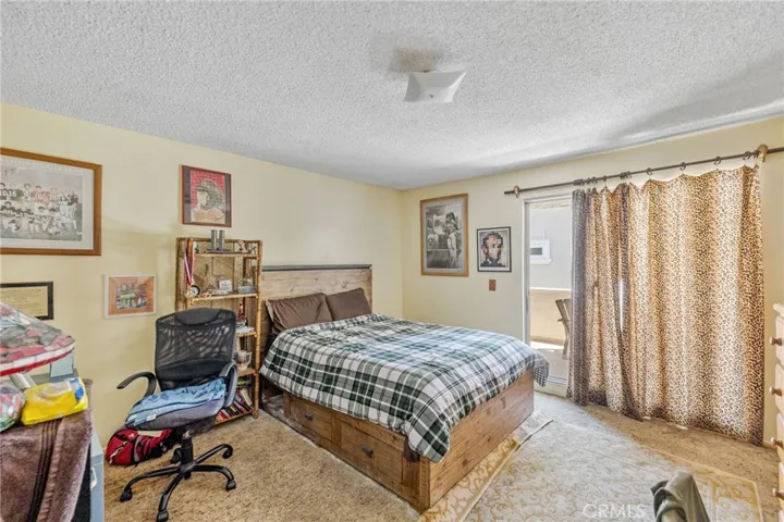 Unit B - 2nd bedroom