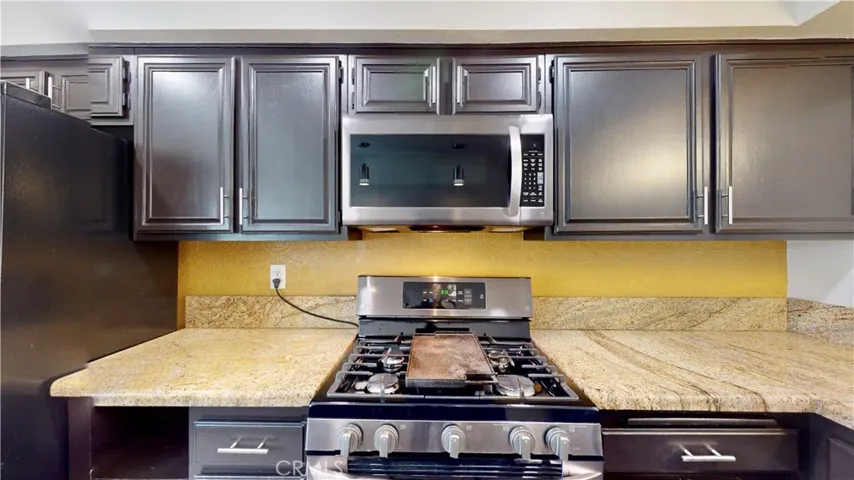 13313 Makai Ct B 2, Victorville, California 92395