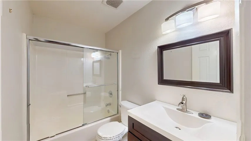 13313 Makai Ct B 2, Victorville, California 92395