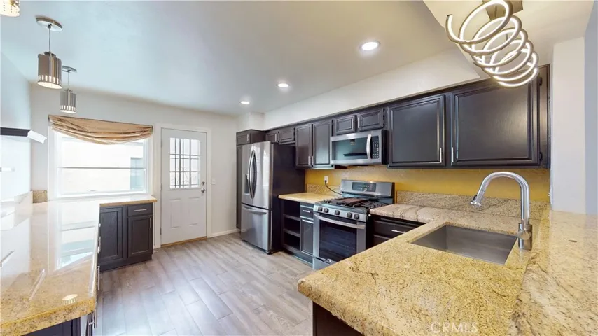 13313 Makai Ct B 2, Victorville, California 92395